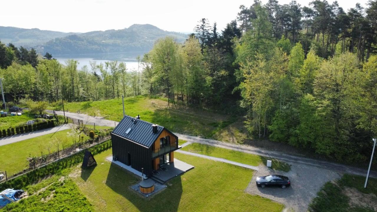 Wood Lake Roznow Exterior photo